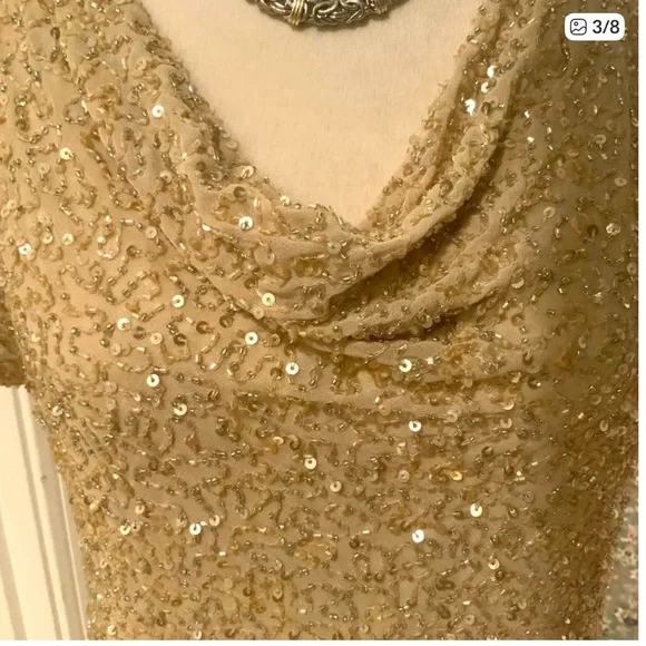 ♥️Lovely J Kara Gold Sequin Maxi Dress. Light gold/beige color. Size 12 - Picture 3 of 9